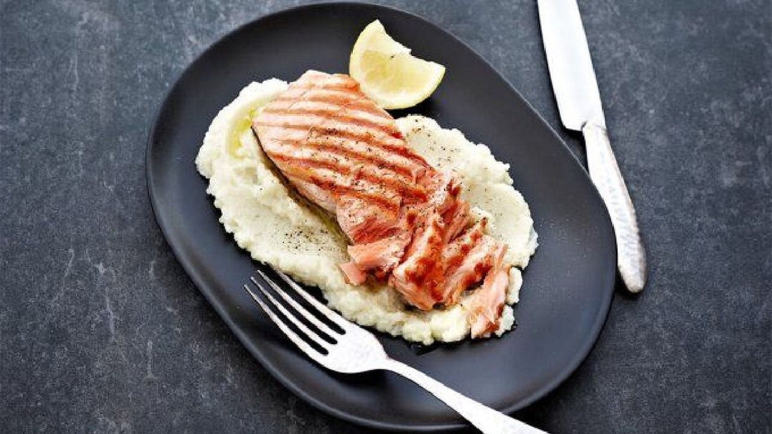 Grilled Garlic Salmon w/ Spinach & Cauliflower Mash