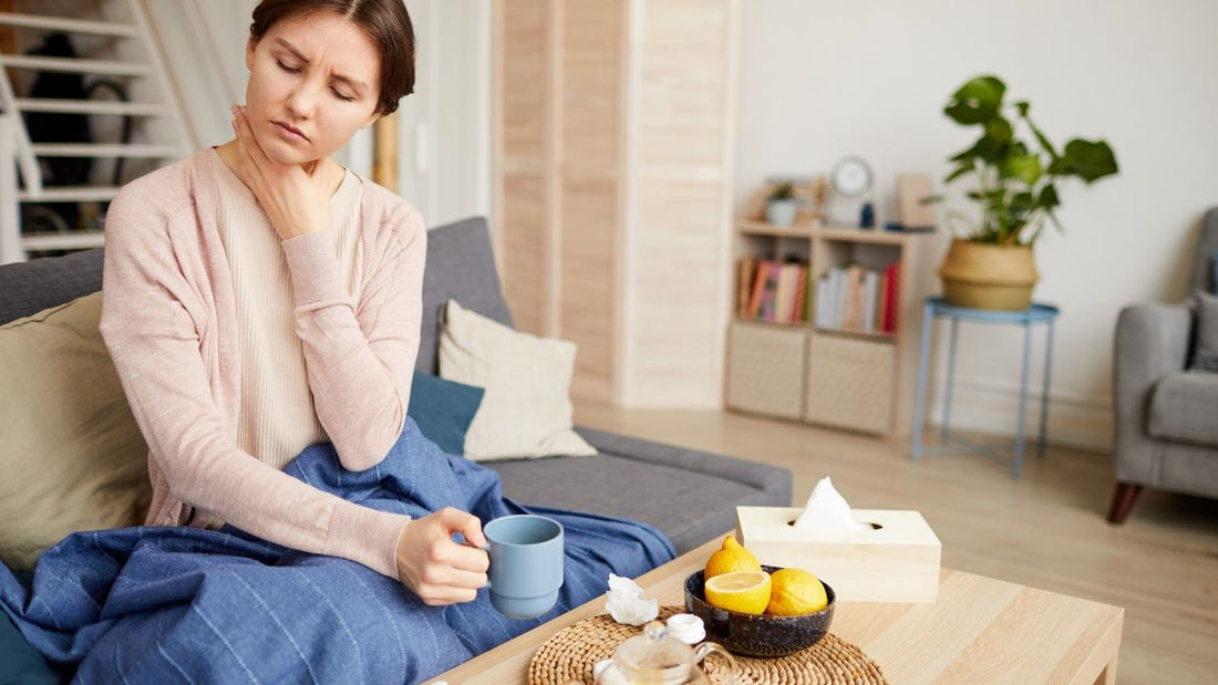 Foods & Drinks To Soothe A Sore Throat